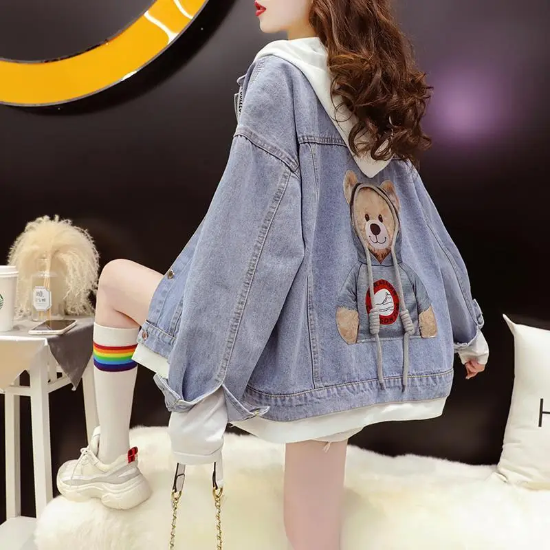 

Korean style cartoon cowboy coat women's spring and autumn 2021 new early spring loose fake two foreign style age reduction coat