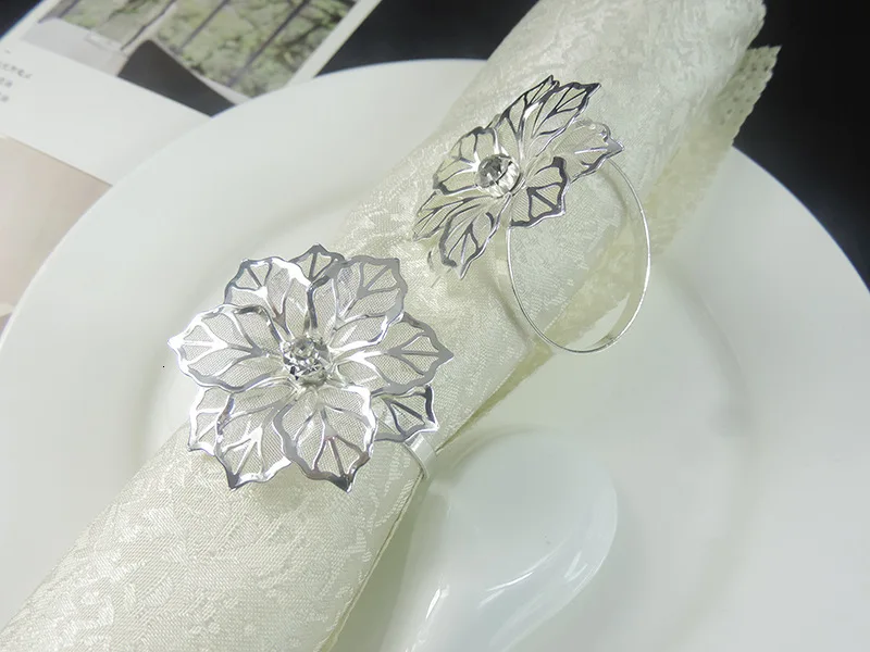 Изысканное кольцо для салфеток с бриллиантовым цветком и пряжкой вечерние