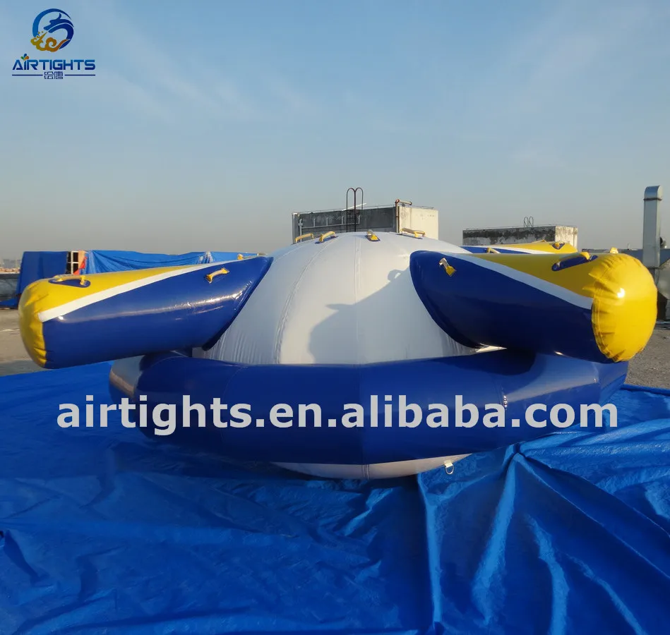 

Floating inflatable saturn big water game toys on sea