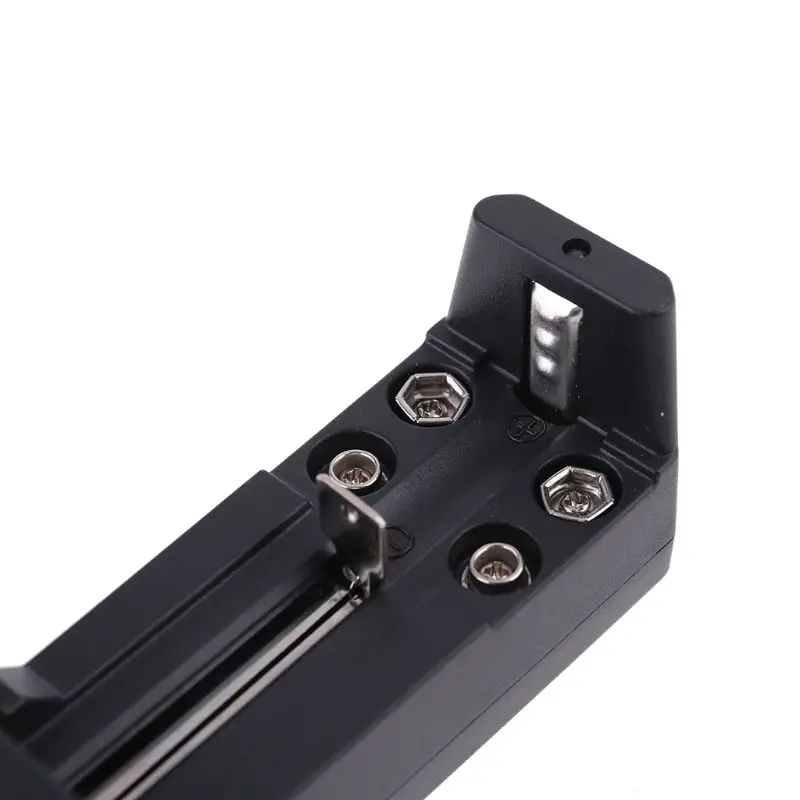 New Black Universal Battery Charger AA AAA Li Ni-Cd NiMH 3.7V 18650 37JE |