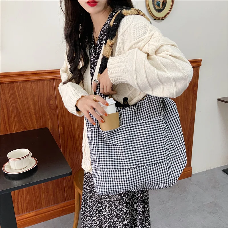 

Vintage Girls Student Travel Handbags Casual Tote Artificial Lamb Wool Women Shoulder Bag Cute Bear Plush Ladies Shopping Bags