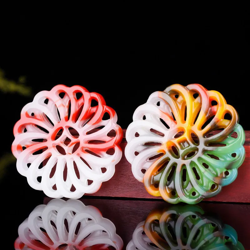 

1 шт. Нефритовое ожерелье с подвеской натурального цвета китайские очаровательные ювелирные изделия двусторонние полые резные аксессуары ...