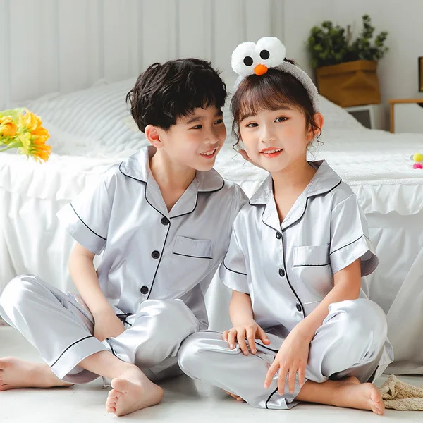 

Girls Pajamas Spring summer short Sleeve Children's Sleepwear Set Silk Pajamas Suit Boys Pyjamas Sets for Kids Tracksuit Set
