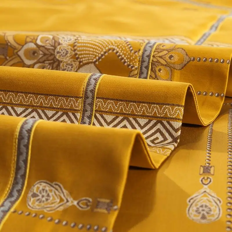 

42 Luxury royal satin jacquard bedding set queen/king size bed set gold 4/6/10pcs duvet cover sets thick cotton bed cover set