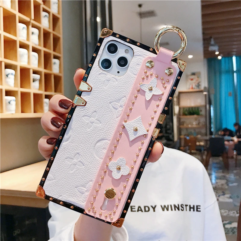 Ремешок на запястье из натуральной кожи, чехол для телефона для iPhone 11 pro XS Max X XR 8 7 6 Plus, роскошная квадратная задняя крышка с заклепками