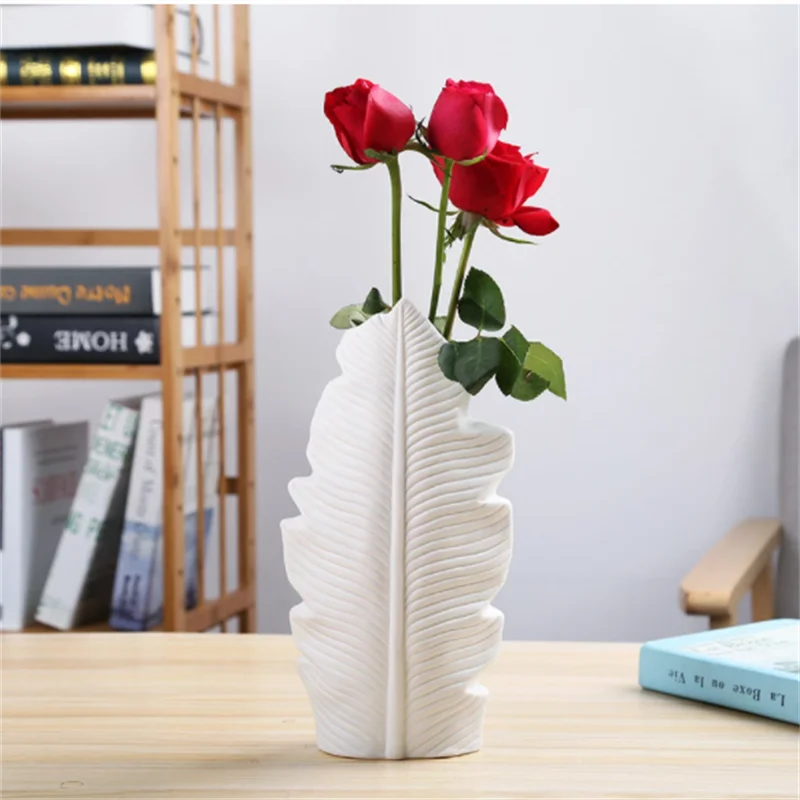 

29cm Nordic White Vase Ceramic Leaf Style Flower Pot Garden Office Living Room Desktop Home Decoration Ornaments Accessories