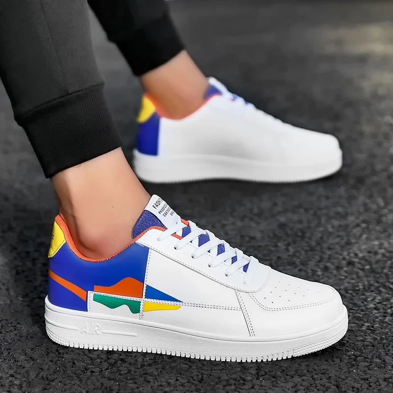 

Men Trendy Sneakers Skateboarding Shoes Boys Stylish Korean Flats Shoes Comfortable Youth Shoes Skateboarding Teenager