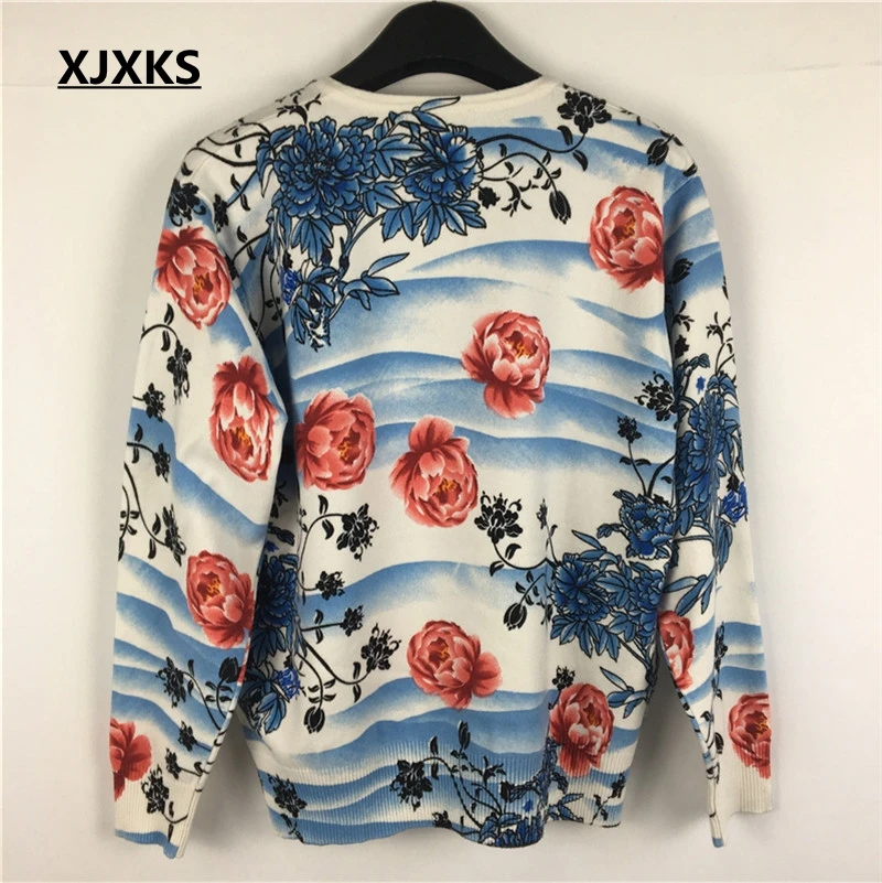 Свитер женский трикотажный в стиле ретро с V-образным вырезом и длинными рукавами