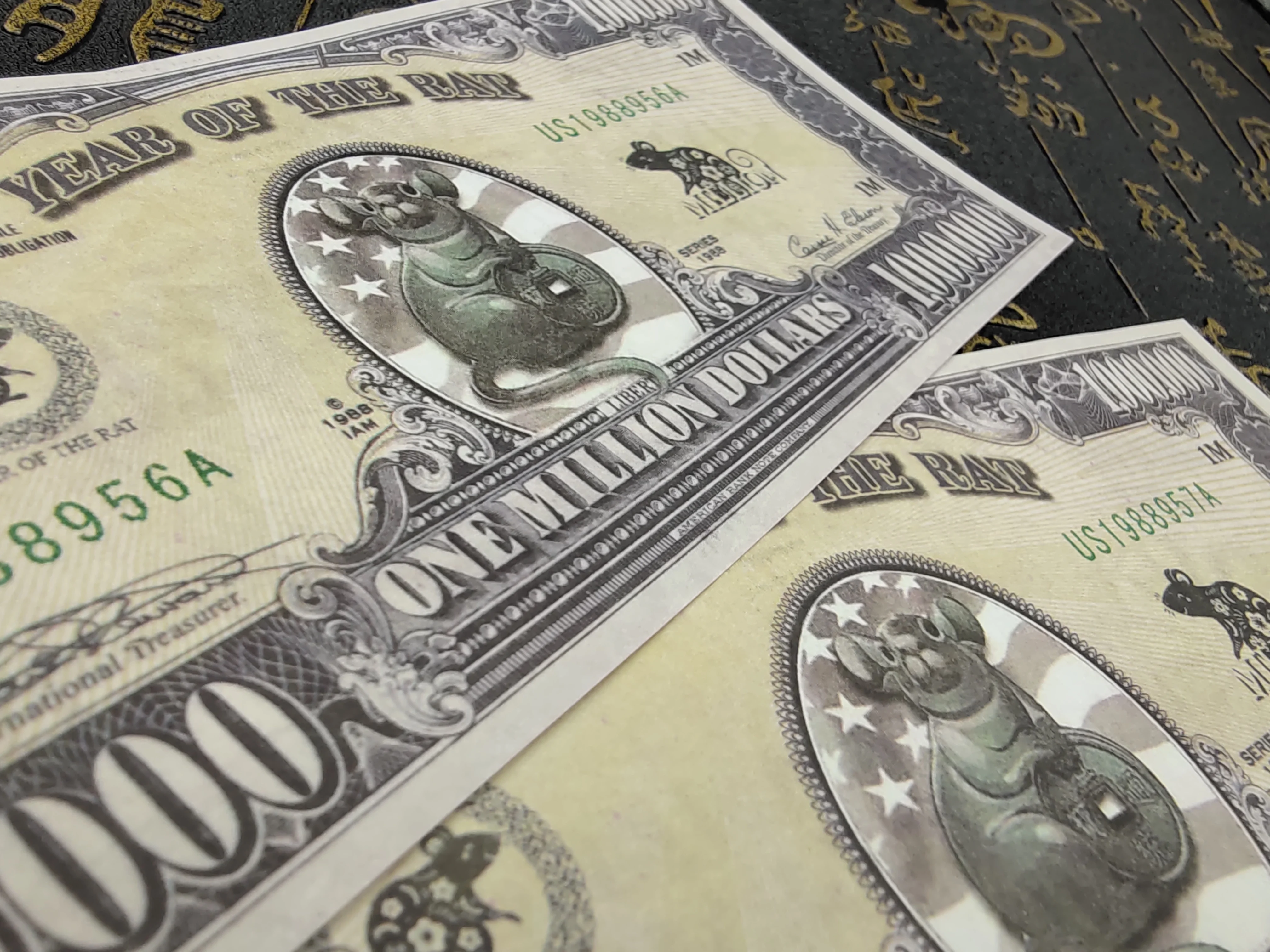 2020 год мыши один миллион долларов поддельные деньги не валютные бумажные