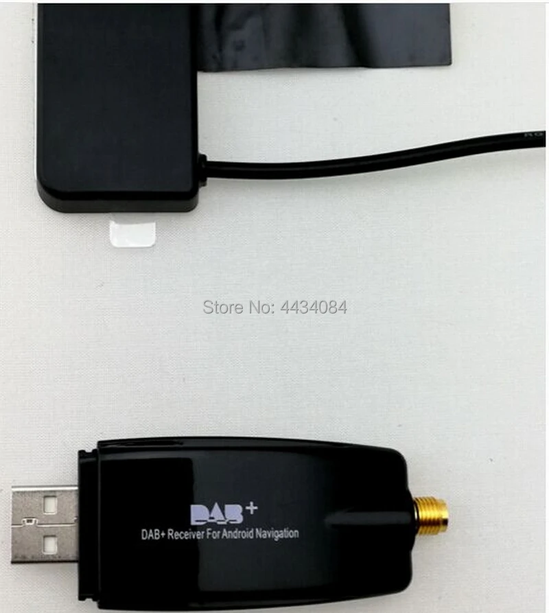 Ouchuangbo DAB / + Автомобильный цифровой ТВ-приемник для USB-ключа с антенной вторичного