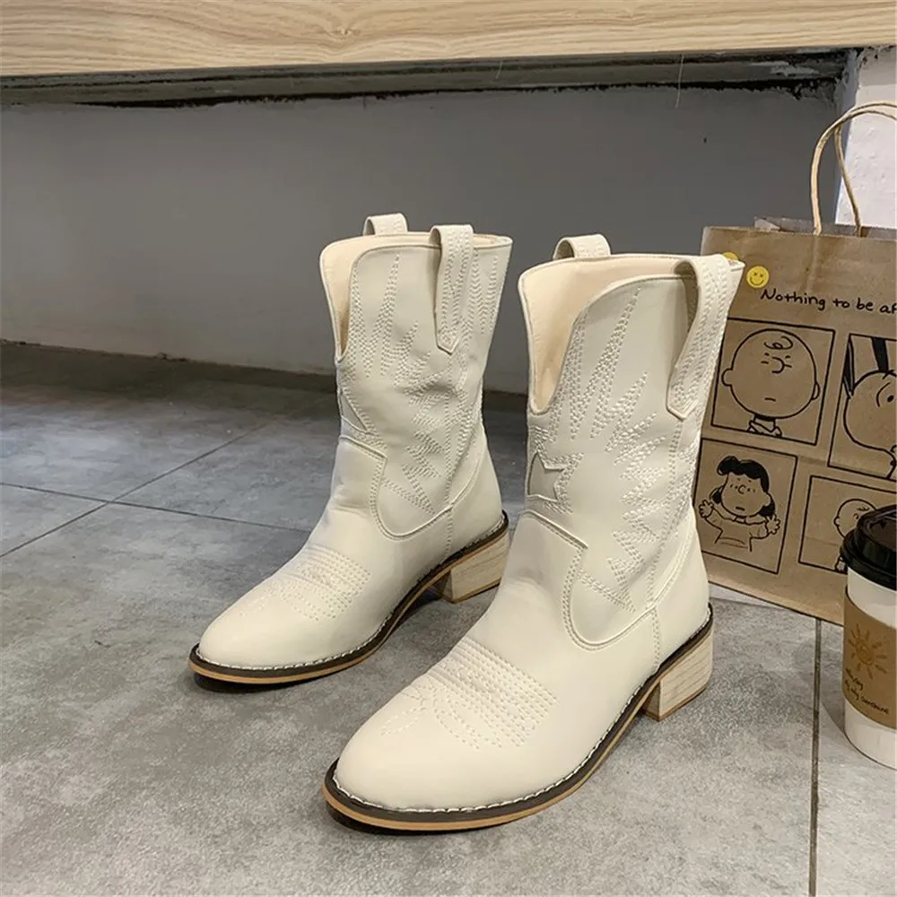 

Women Shoes Boots New Embroidery Antique White Pointed Square Heel Cowboy Boots Height Increasing 4.5cm PU