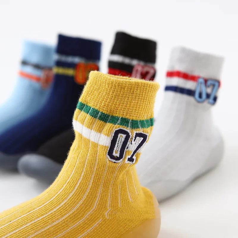 Новые детские носки на осень и зиму 19 лет обувь для малышей детская с мягкой