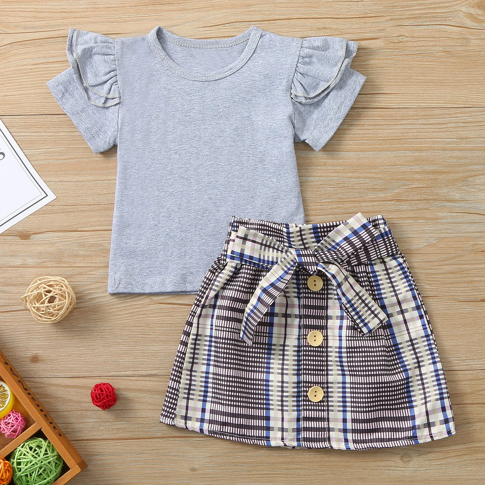 

6M-5Y Baby Girl Clothes Set Kids Short Sleeve Solid Color Ruffles Tops Tee T-Shirt Plaid Skirts Outfits Sets комплек одежд L*