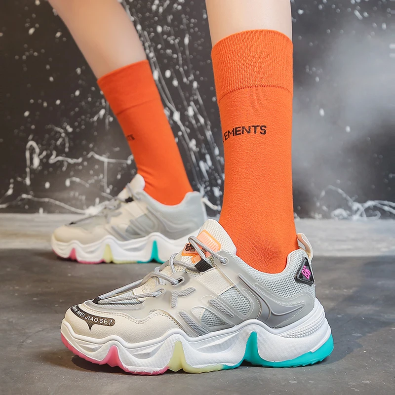 Женские кроссовки для бега Модные дышащие радужного цвета увеличивающие рост