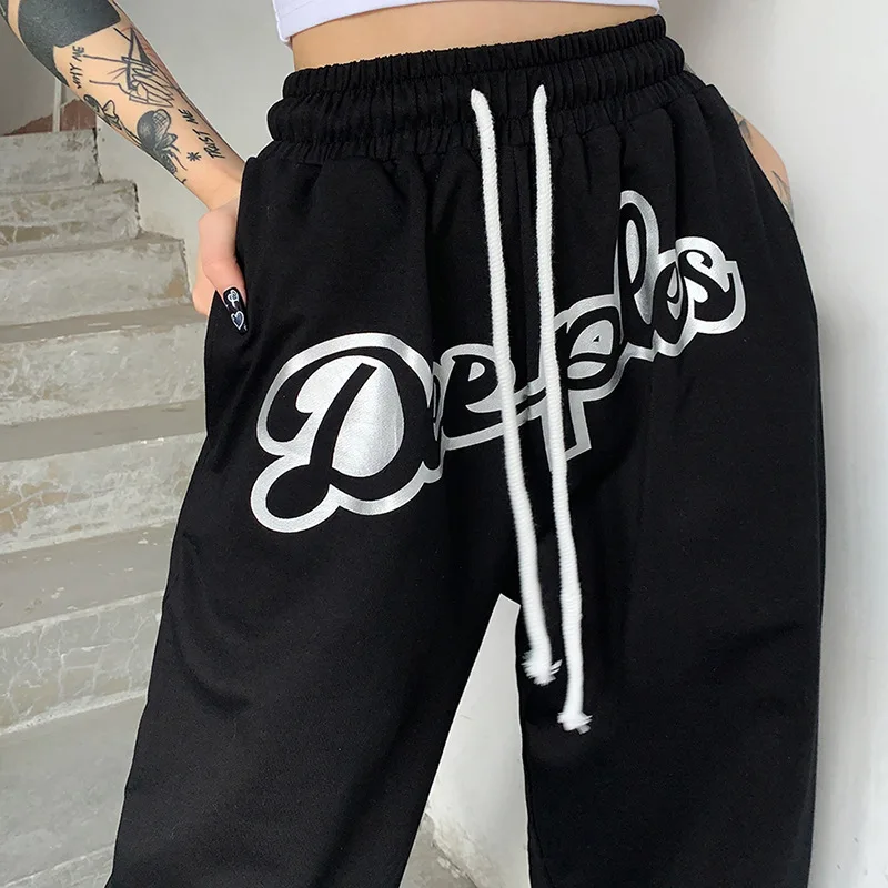 

2021 Spring and Summer Women's Clothing Solid Color Loose Fashion Letter Printing Casual Trousers Women Jeans Woman High Waist