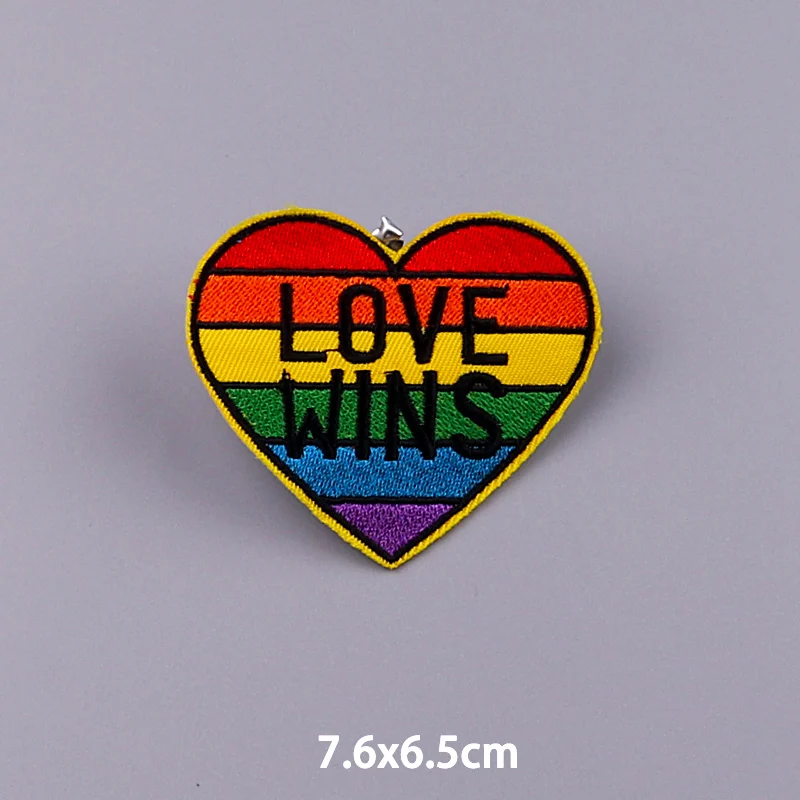 Радужные нашивки ЛГБТ Love Pride для одежды термоклейкие на одежду с текстовыми