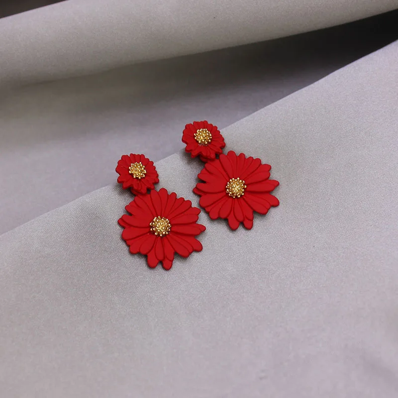 Женские серьги-гвоздики с цветком Маргаритки | Украшения и аксессуары