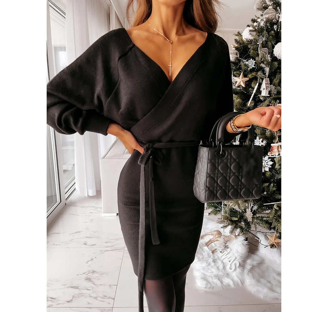

Autumn Winter Casual Knitted Dress Wimen Simple Thin Bottoming Sweater Dresses Short Bodycon Sexy V Neck Backless Lace Up 2021