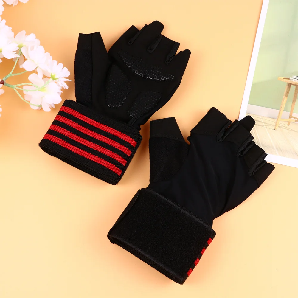 

1 Pair of Outdoor Strength Training Half Finger Wrist Bracers Palm Protective Sports Equipment for Weightli