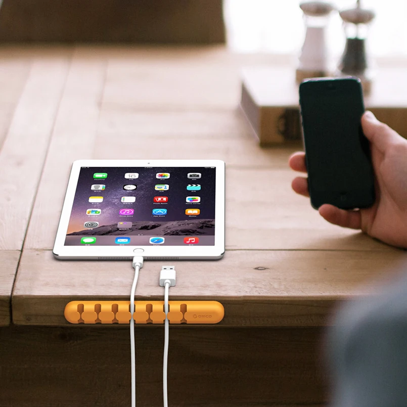 Держатель для кабелей 7 отверстий |