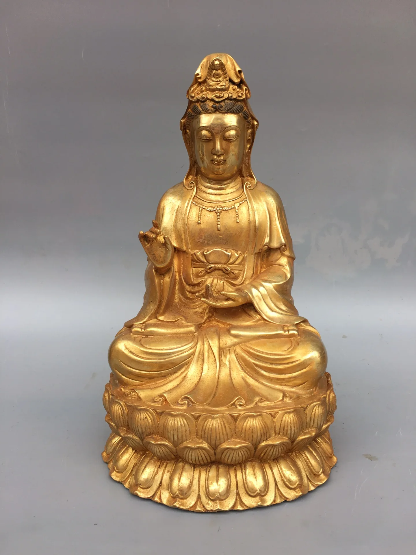 

Home Decor 11" Tibet Buddhism Old Bronze Gilt Guanyin Bodhisattva Statue Avalokitesvara Amitabha Enshrine the Buddha