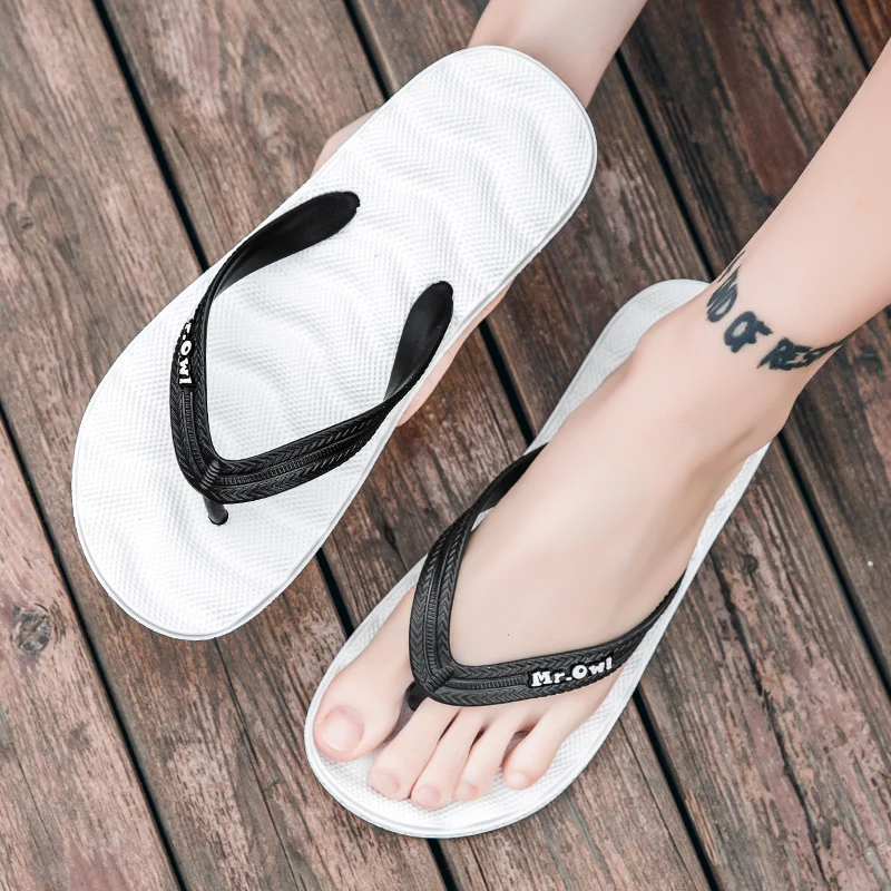 

2021 New Summer Men'S Slippers High-Quality Beach Sandals Non-Slip Wear-Resistant Casual Slippers Wholesale 36-46