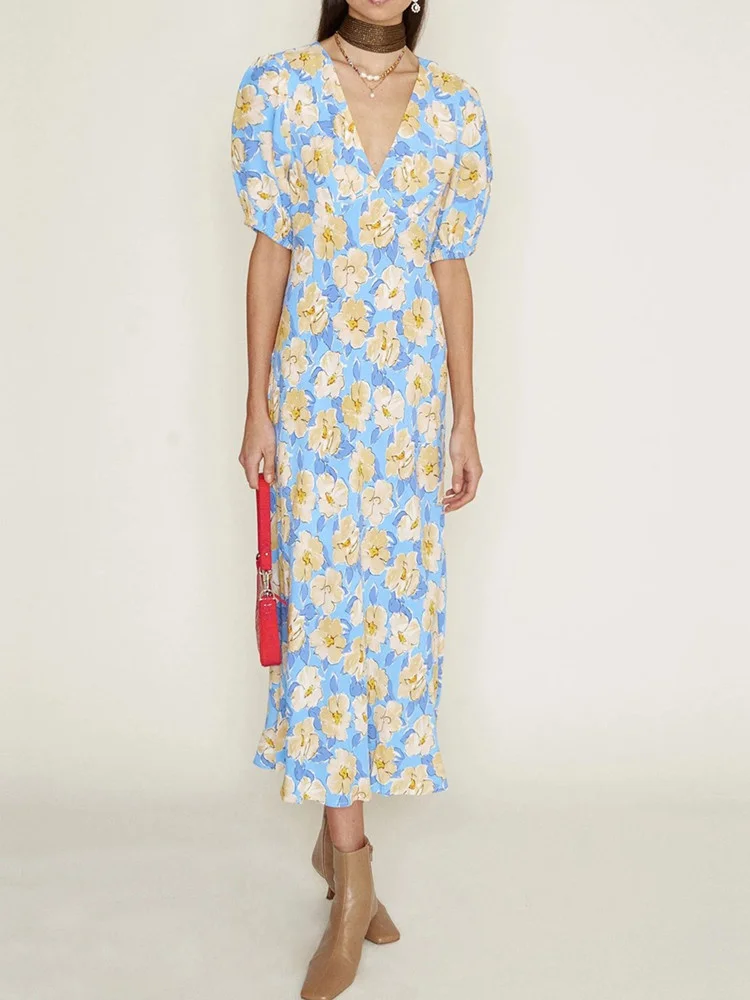 

Женское платье-миди с V-образным вырезом и рукавами-фонариками