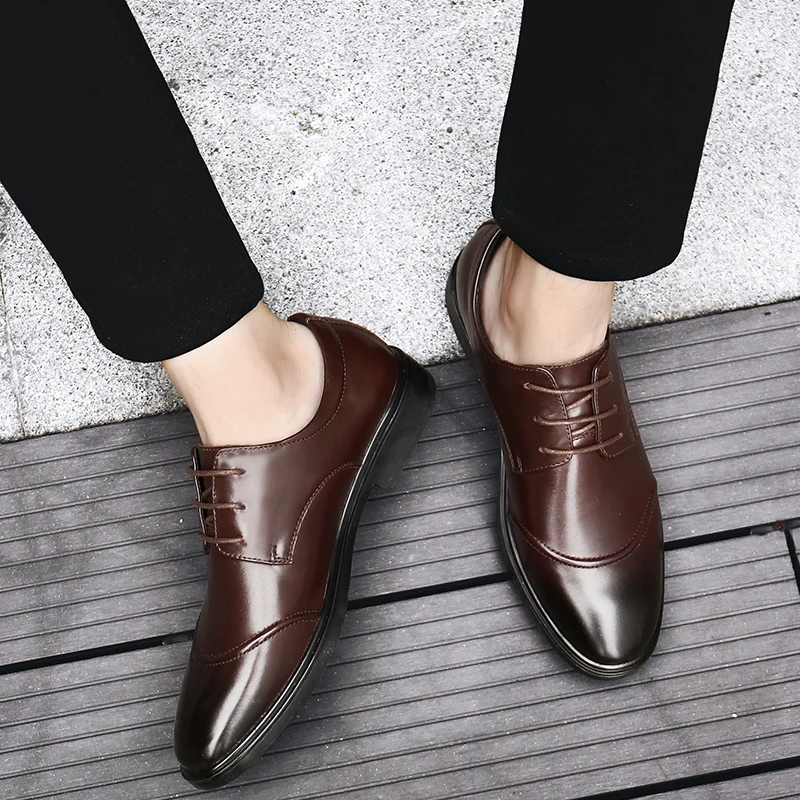 

Leather Casual Mens Shoes Fashion Brogue Shoes Men Footwear Soft British Style Brand Male Business Shoes Black Brown Oxford *