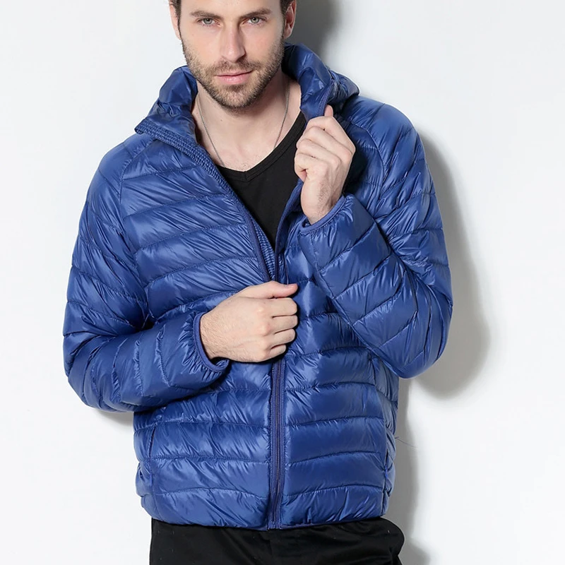 Ультралегкая Мужская переносная куртка на белом утином пуху с капюшоном 7 цветов