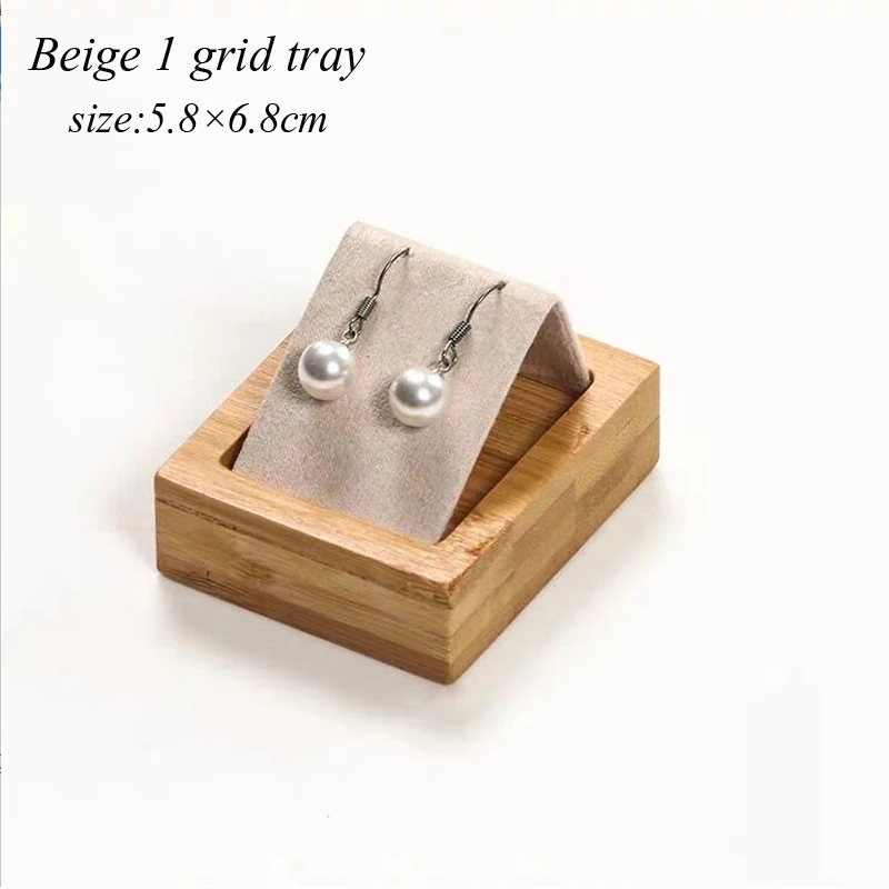 

Бамбуковая подставка для сережек Rasalhaguer