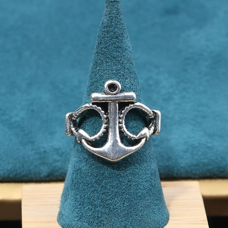 Якорь морского круизного судна работа матросского моряка мужское кольцо якоря