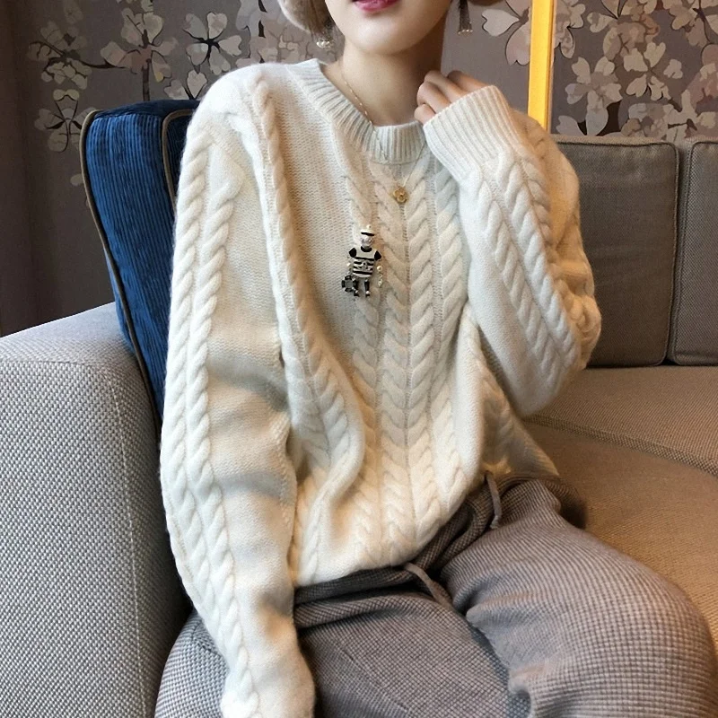 

Twist autumn and winter pure cashmere sweater women's round neck thickened short sweater lazy loose knit bottomed shirt