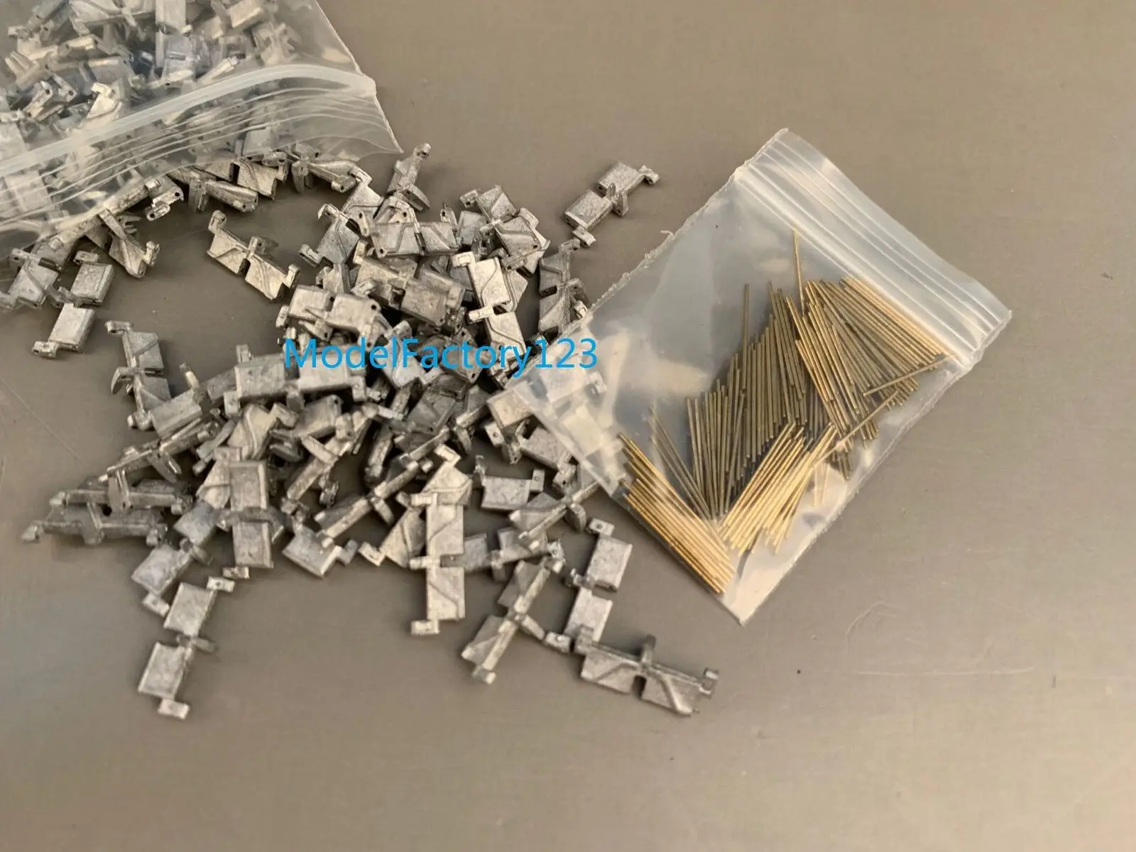 R модель CQ35210L 1/35 металлическая гусеница и для американского бака M26 M46 Patton - купить