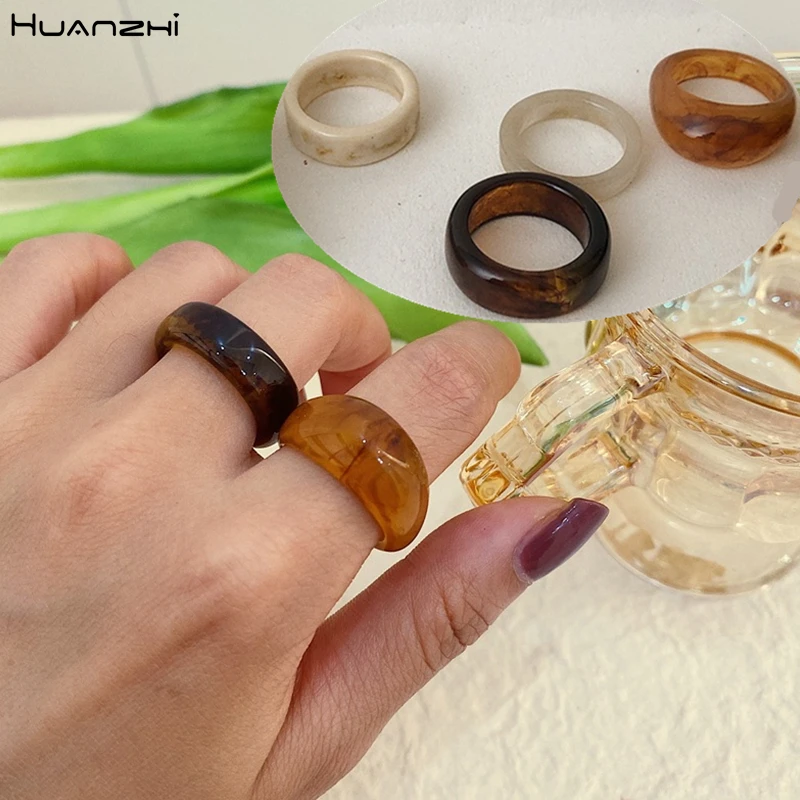 

HUANZHI 4pcs/set New Colorful Irregular Acrylic Marble Pattern Acetate Ring Resin Tortoise Rings for Women Girls Jewelry 2020