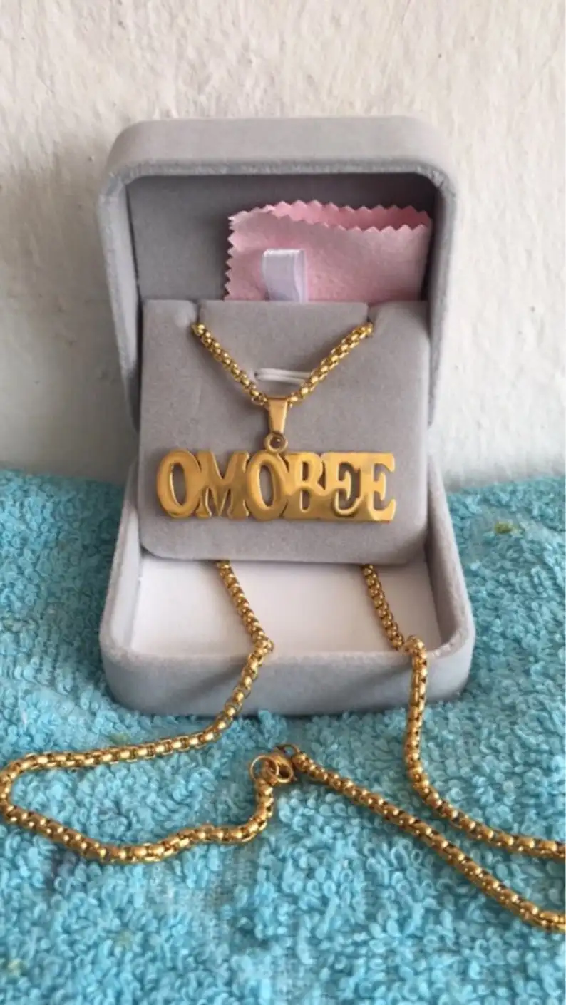 Индивидуальное ожерелье с надписью на заказ несколькими именами для женщин и