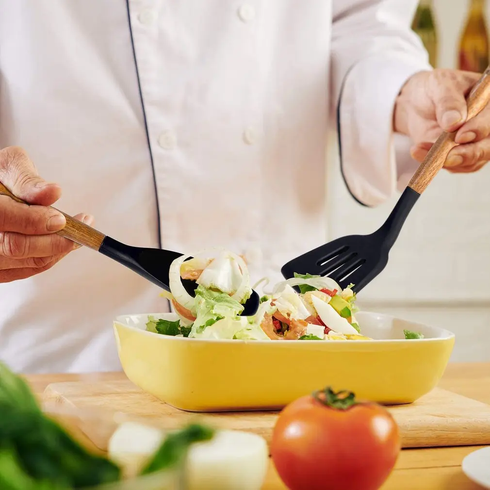 Набор кухонной утвари из антипригарного силикона с ручкой твердого дерева