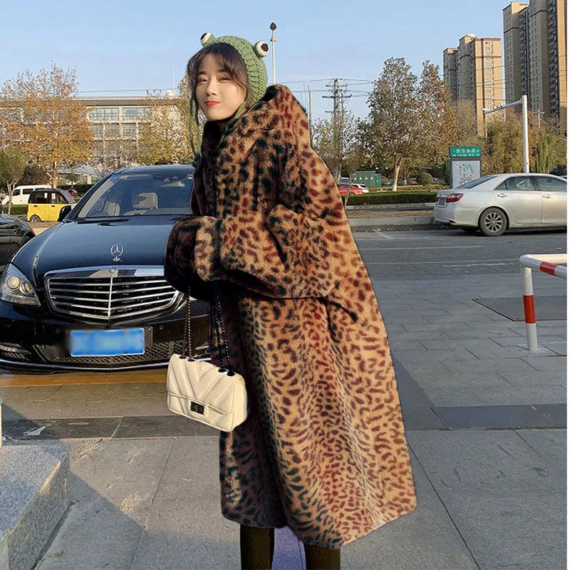 Пальто из искусственного меха Тедди куртка облегающая женская зимняя меховое