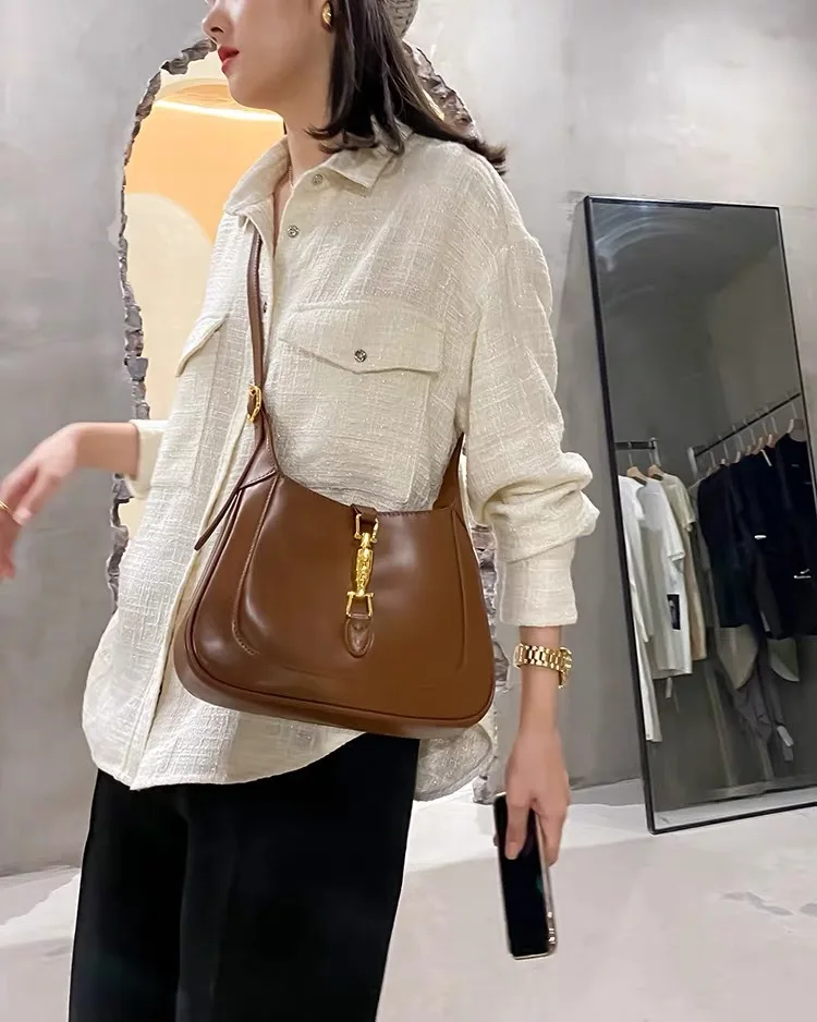 

Soft Leather Pouch 2021 New Fashion 100% Genuine Leather Patch Pocket Underarm Bag Luxury Messenger Bag Shoulder Bag Handbag