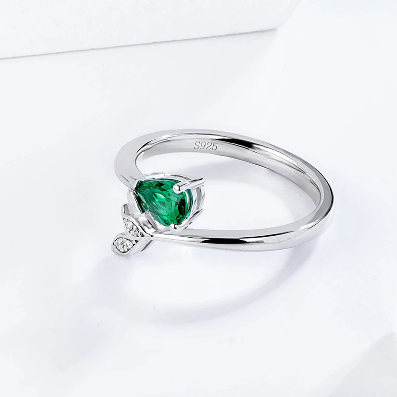 

100% 925 Sterling Silver Pear Emerald Created Moissanite Gemstone Ring For Women Engagement Fine Jewelry Wholesale