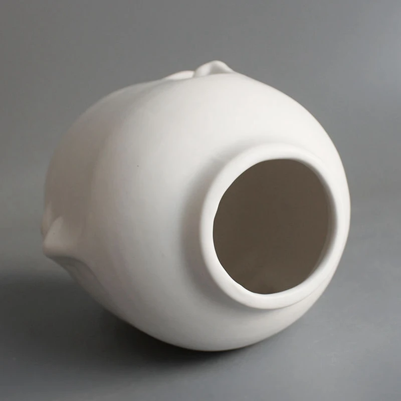 

Vintage Sexy Lips White/Black Vase Human Face Flower Pot Home Garden Ornament Ceramic Crafts Desktop Decorative Accessories