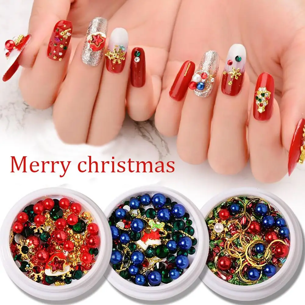 

Christmas Snowflake Alloy Rivet Glitter Rhinestone Nail Art Manicure Decoration alloy rhinestone and faux pearl design is unique