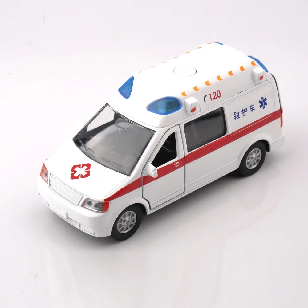 

Children's toys 1:32 ratio alloy die-casting car model toy ambulance medical car with photoacoustic pull back car model.