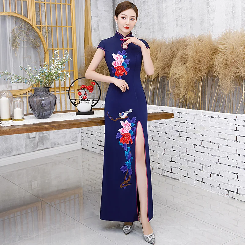 

Традиционное китайское свадебное платье Ципао с цветочной вышивкой Qipao Ретро атласное платье для тостов размера плюс 5XL