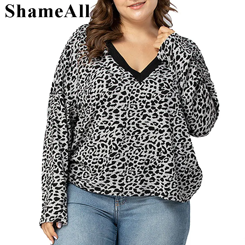 

Plus Size Leopard Print V-Neck Long Sleeve Tees 3XL 4XL Spring Ladies Going Out Highstreet Casual Loose T-Shirts Women Tops