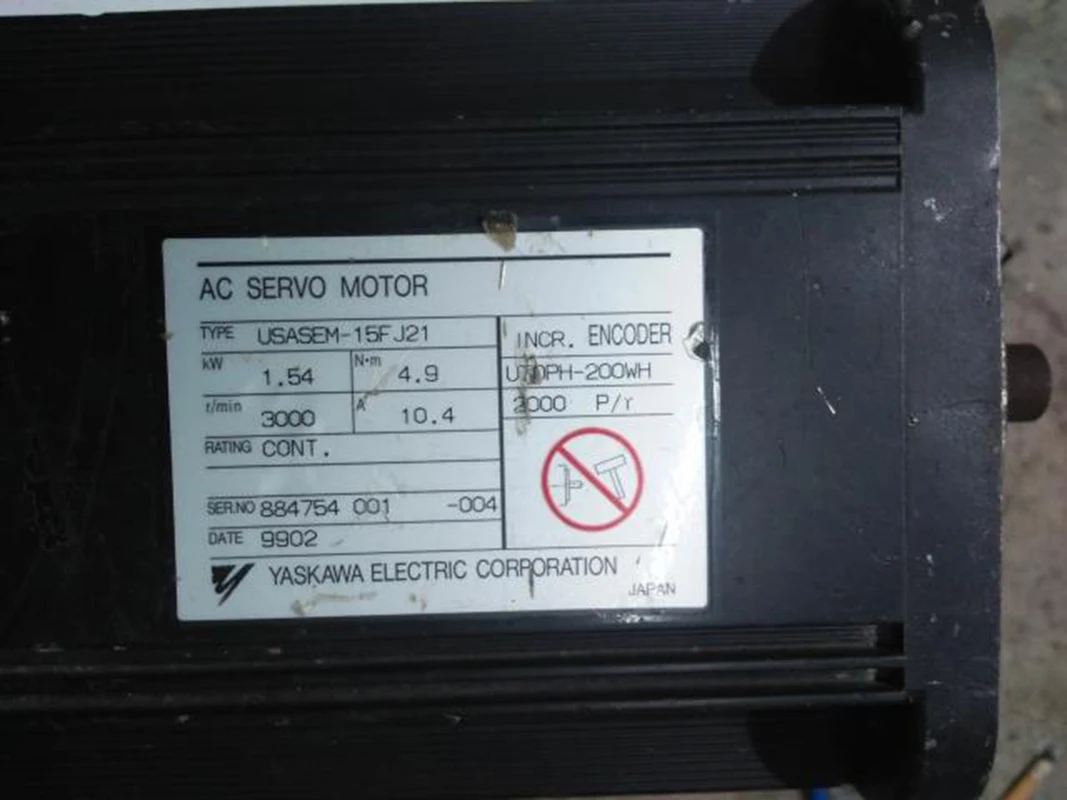 

Yaskawa Servo Motor USASEM-15FJ21 Used In Good Condition