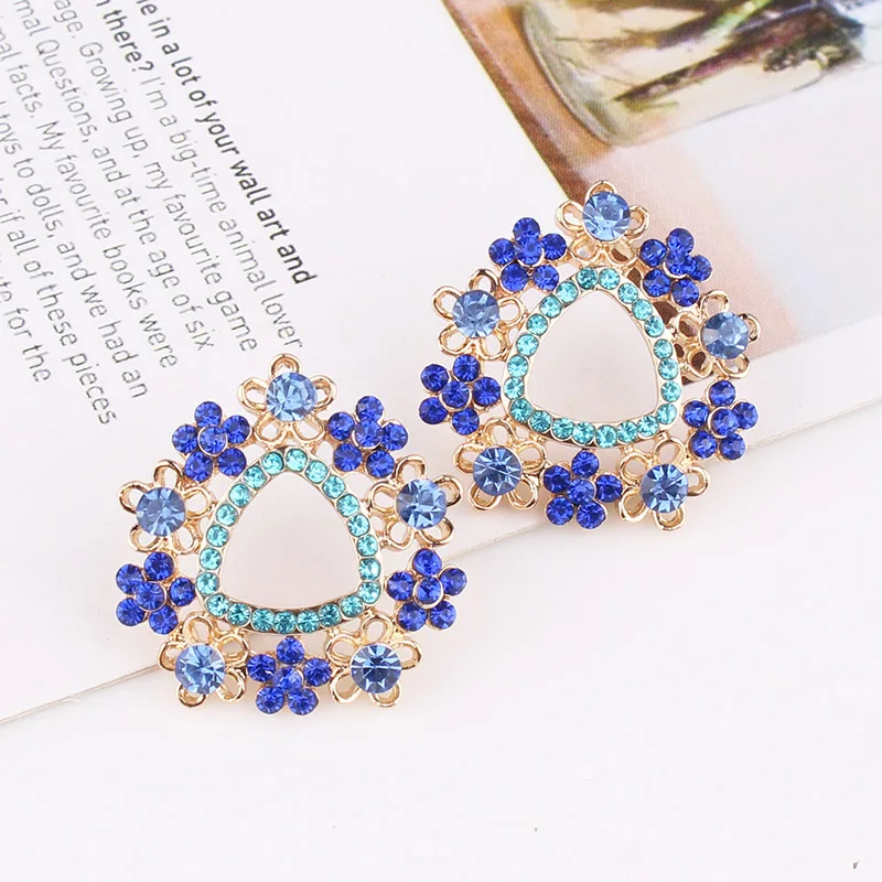 Женские Треугольные Серьги гвоздики LUBOV Разноцветные серьги с цветком Золотой