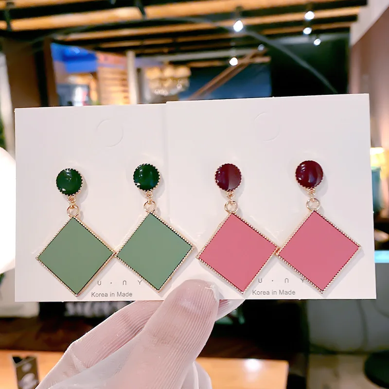 Женские серьги с эмалью контрастных цветов модные круглые квадратные