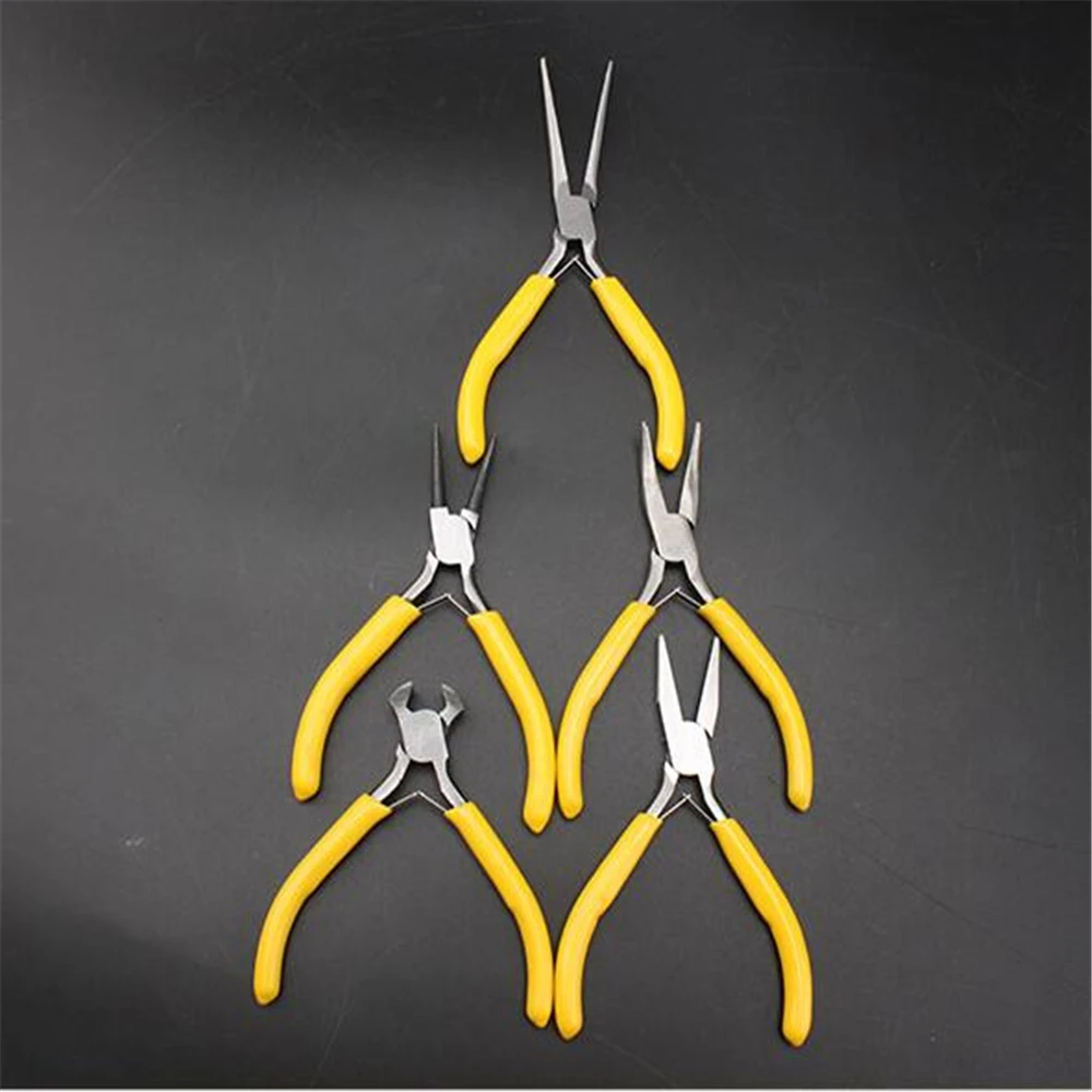 

Mini Needle Nose Pliers Multi-function Hand Lengthened Needle Nose Pliers 5 Inch Round Nose Pliers Hardware Tool