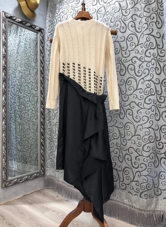 

Autumn / winter 2020 new women's round neck knitted color matching stitching hem irregular slanting long sleeve dress 1008