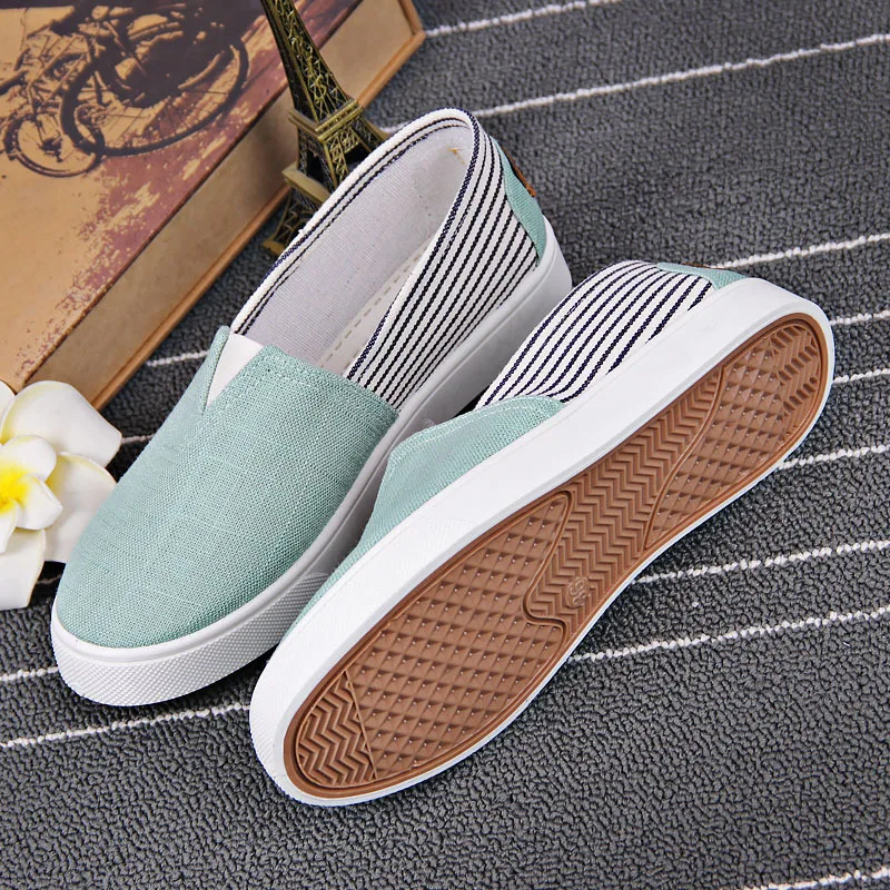 

Spring and Summer 2021 Old Beijing Cloth Shoes Flat Bottom Shallow Mouth Breathable Casual Shoes